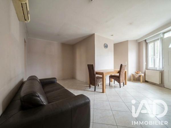 Immeuble à vendre 146,77 m² Aubervilliers