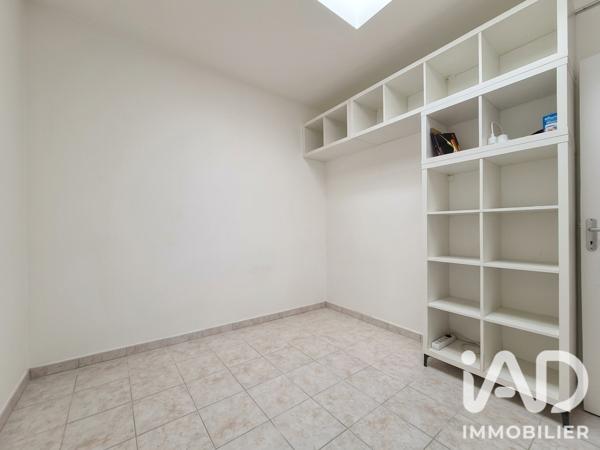 Immeuble à vendre 146,77 m² Aubervilliers