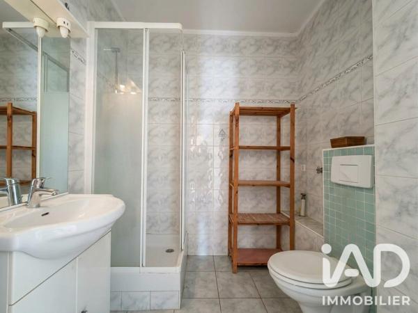 Immeuble à vendre 146,77 m² Aubervilliers