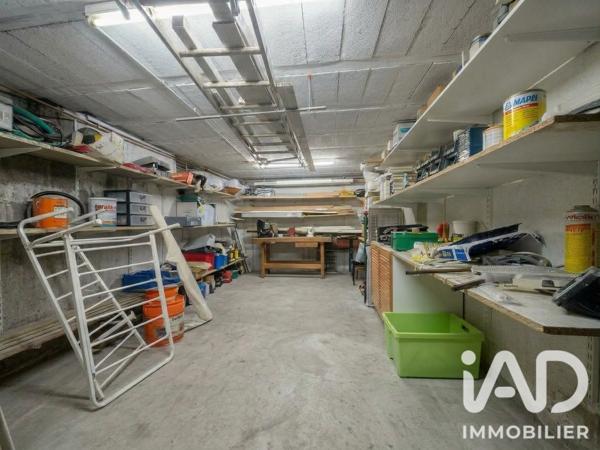 Immeuble à vendre 146,77 m² Aubervilliers