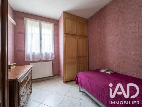 Immeuble à vendre 146,77 m² Aubervilliers