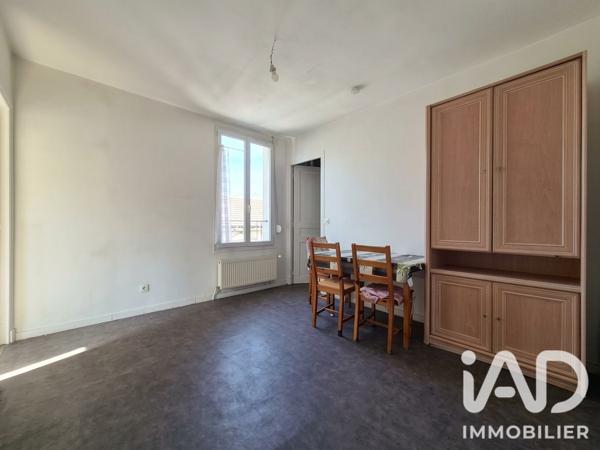 Immeuble à vendre 146,77 m² Aubervilliers