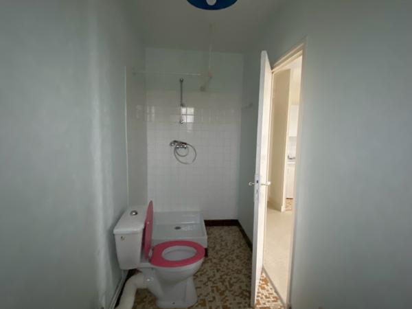 Tours (37000) Studio à louer