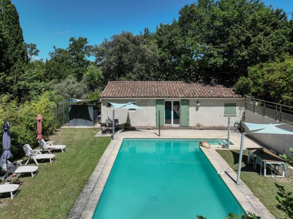 Vente Maison de luxe L'Isle-sur-la-Sorgue 7 Pièces 200 m²