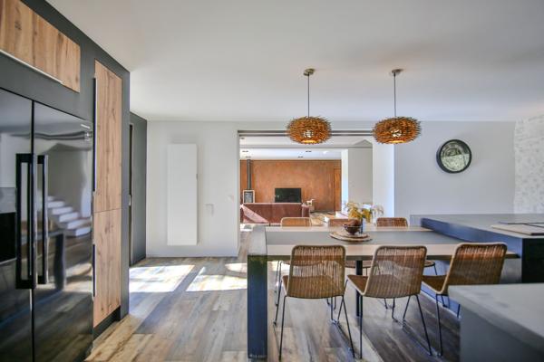 Vente Maison de luxe L'Isle-sur-la-Sorgue 7 Pièces 200 m²