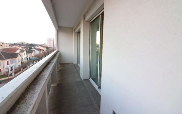 Appartement à louer    4 pièces •  Toulouse