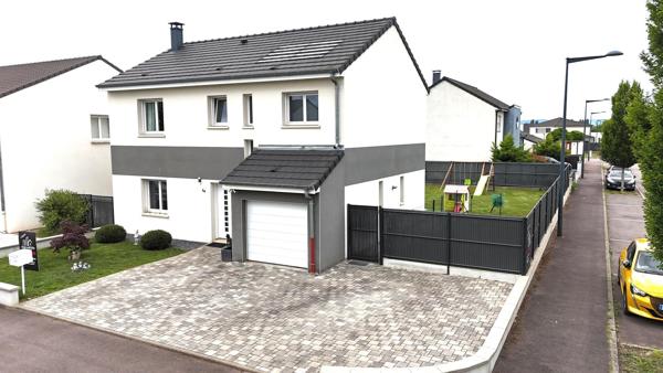 YUTZ AÉROPARC – Superbe maison contemporaine de 130 m² – 4 chambres – Prestations de qualité