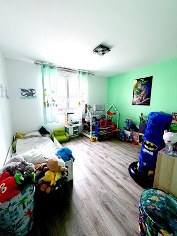 YUTZ AÉROPARC – Superbe maison contemporaine de 130 m² – 4 chambres – Prestations de qualité