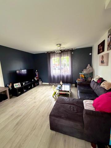 YUTZ AÉROPARC – Superbe maison contemporaine de 130 m² – 4 chambres – Prestations de qualité