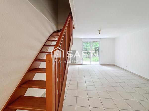 Maison deux chambres avec jardin arboré et parking