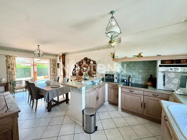 Villa 175 m² avec mezzanine, terrain piscinable de 1000m², quartier résidentiel Carcassonne