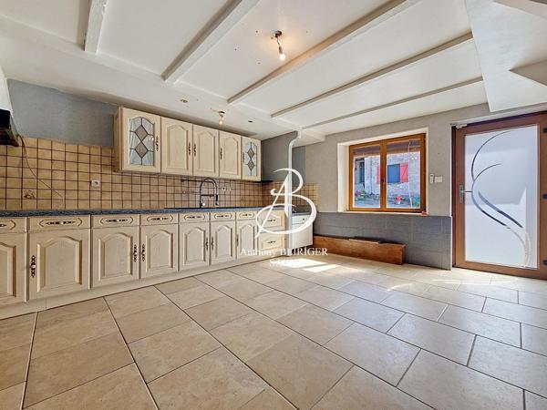Maison de village rénovée totalement