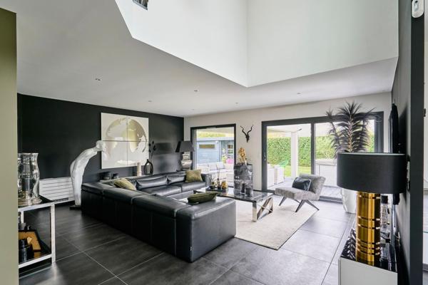 Vente Maison de luxe Beuvry 10 Pièces 215 m²