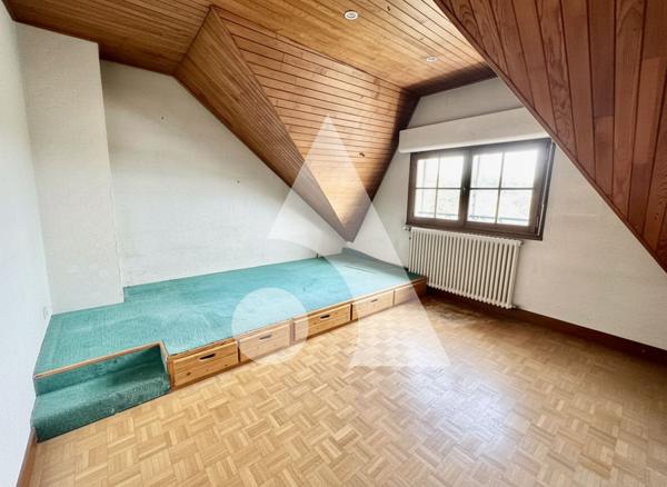 Maison 7 pièces 211.41 m2