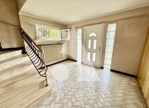 Maison 7 pièces 211.41 m2