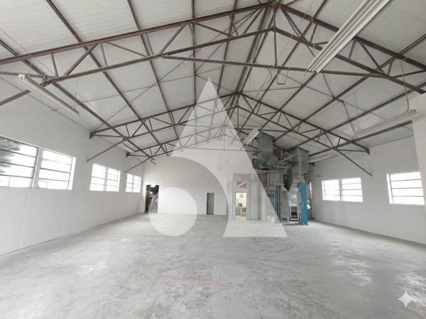 Fonds de commerce 8 pièces 350 m2