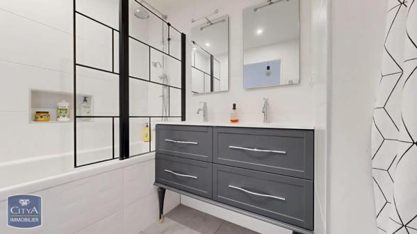 Appartement à louer 4 pièces 103.09m² Lyon 7e Arrondissement (69007)