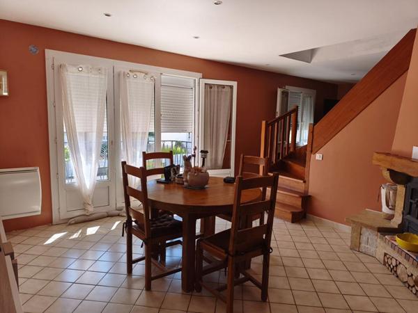 Maison Leves 4 pièce(s) 81 m2