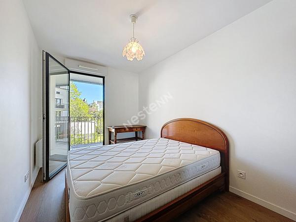 Appartement - Copropriété récente - Balcon - jardin commun