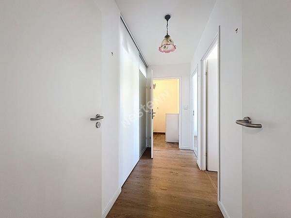 Appartement - Copropriété récente - Balcon - jardin commun