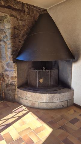 Superbe propriété de caractère sur 2 hectares Saint-Cernin (15310)