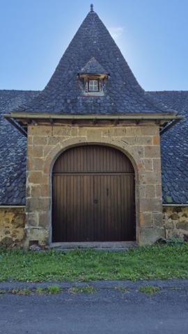 Superbe propriété de caractère sur 2 hectares Saint-Cernin (15310)