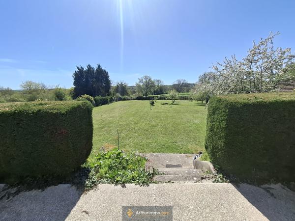 Coulommiers (77120) BEllE propriété 155M2 sous sol complet, dependance, terrain 2355M²