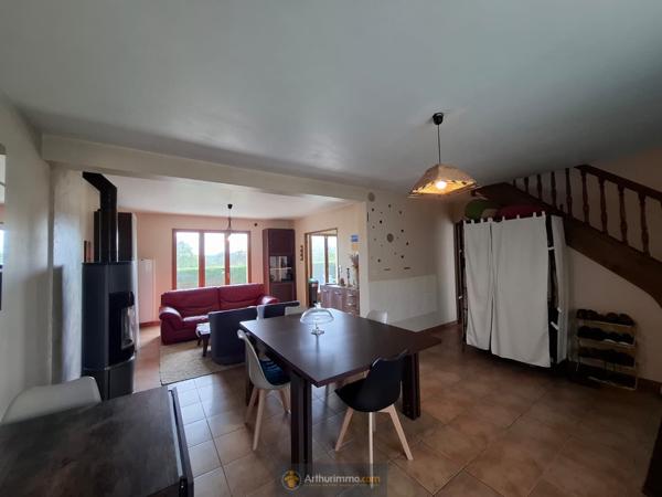 Coulommiers (77120) BEllE propriété 155M2 sous sol complet, dependance, terrain 2355M²