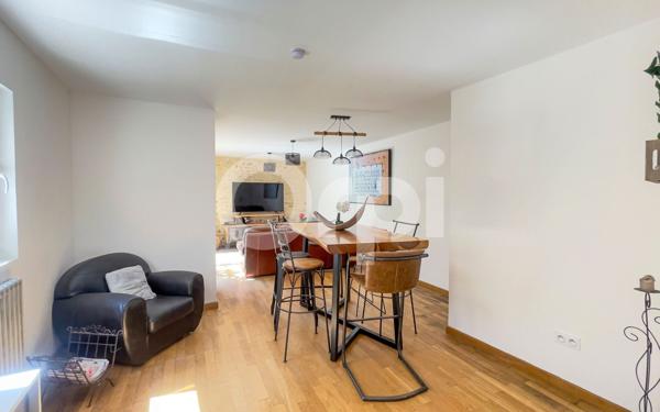 Maison à vendre    5 pièces •  Ecquevilly