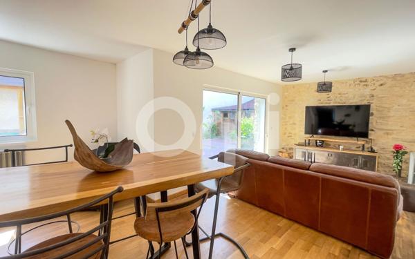 Maison à vendre    5 pièces •  Ecquevilly