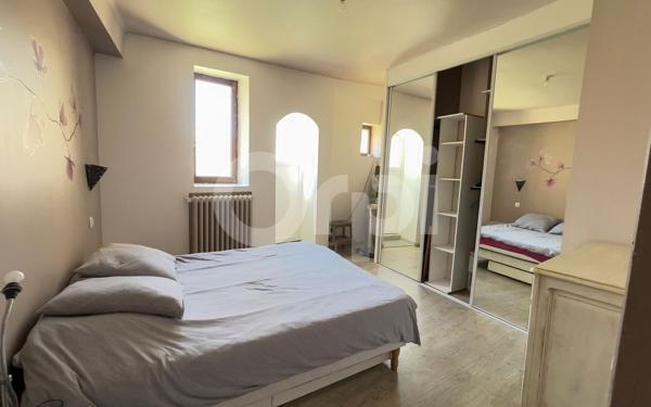 Maison à vendre    5 pièces •  Ecquevilly