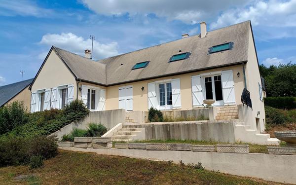 Maison à louer    6 pièces •  Mamers