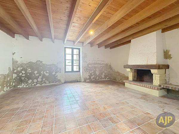 Vente maison Lucon : 69 973 € - AJP Immobilier Luçon