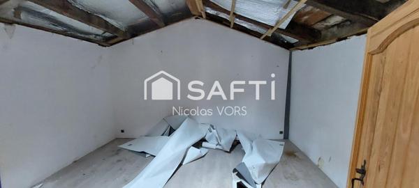 -A VENDRE à Millau maison de ville à finir de restaurer,72m2, 85000€