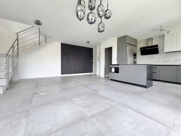 Magnifique Duplex T3 de 85,15 m² avec son garage + son parking + sa cave