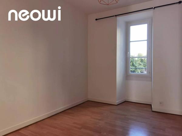 Grand appartement vue SQUARE VERMENOUZE