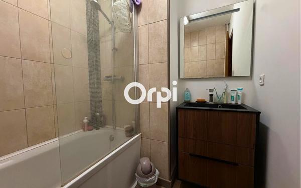 Appartement à vendre    4 pièces • 72,33 m2 La Madeleine