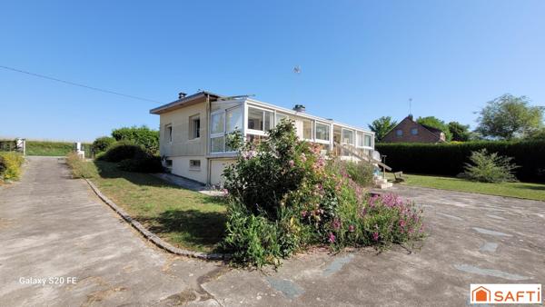 Pavillon INDIVIDUEL de 113m² habitable de PLAIN PIED très LUMINEUX avec SOUS SOL COMPLET et parcelle d'environ 1800m²