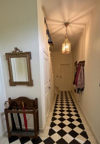Manoir 4 chambres, 1 dépendance et grand terrain Mirambeau