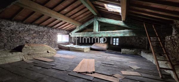 Grande maison à rénover