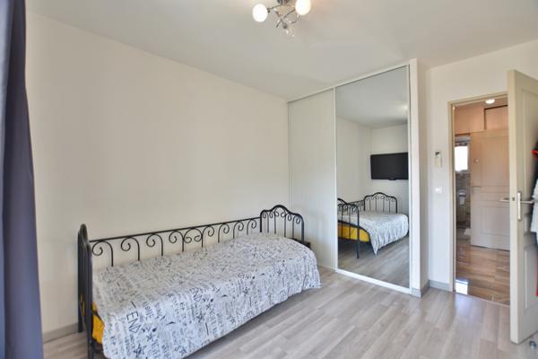 APPARTEMENT DUPLEX T4 AVEC TERRASSE ET BALCON