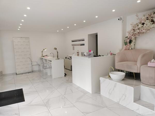 Local commercial plein centre ville de Vaires Sur Marne