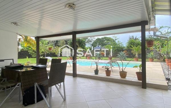 Villa T5 - Piscine ~123m2 hab / 1050m2 Lot. résidentiel