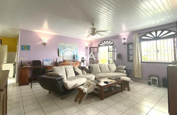 Villa T5 - Piscine ~123m2 hab / 1050m2 Lot. résidentiel