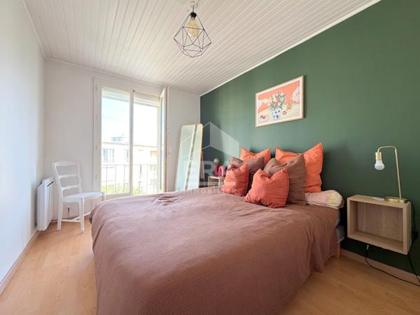 A VENDRE EXCLUSIVITE PERTUIS 84120 APPARTEMENT TYPE 5 PIECES D'ENVIRON 82M² AVEC CAVE PRIVATIVE