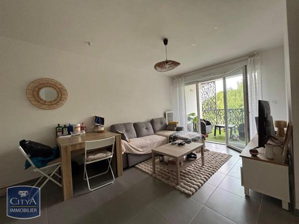 Appartement à louer 2 pièces 37.48m² Narbonne (11100)