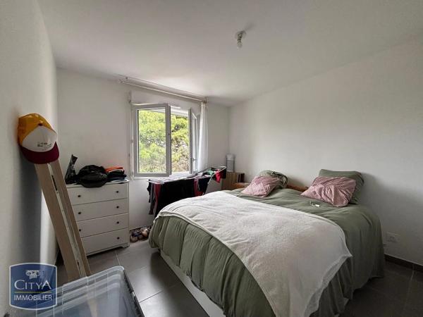 Appartement à louer 2 pièces 37.48m² Narbonne (11100)