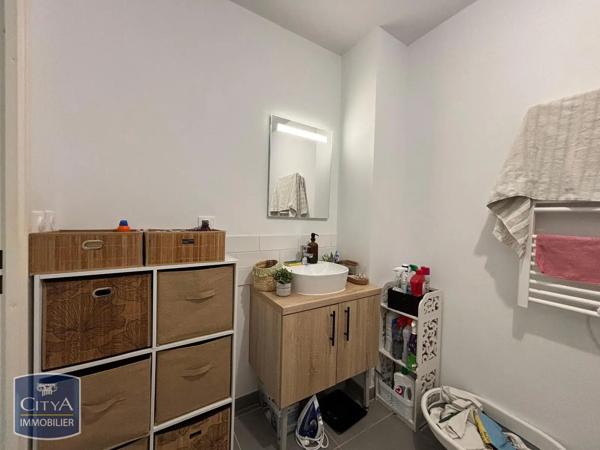 Appartement à louer 2 pièces 37.48m² Narbonne (11100)