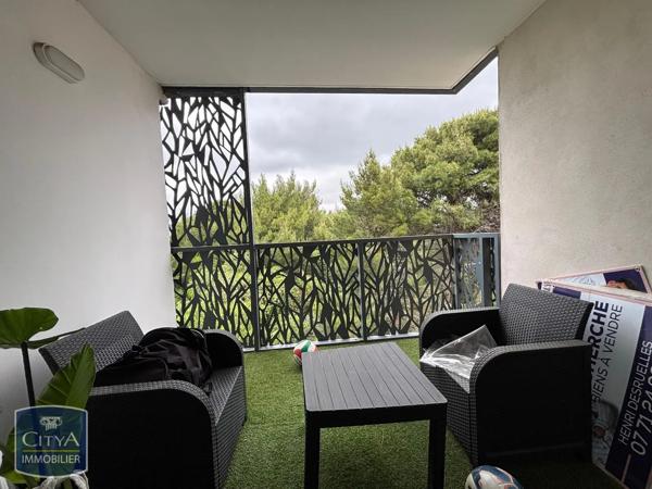 Appartement à louer 2 pièces 37.48m² Narbonne (11100)