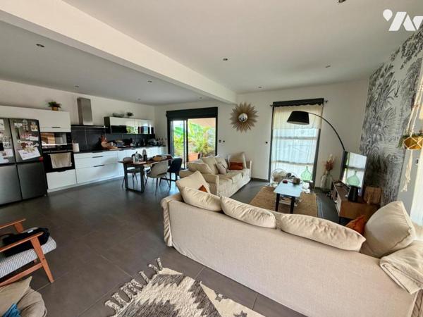 SAINT PAUL LA PLAINE VILLA RECENTE T4